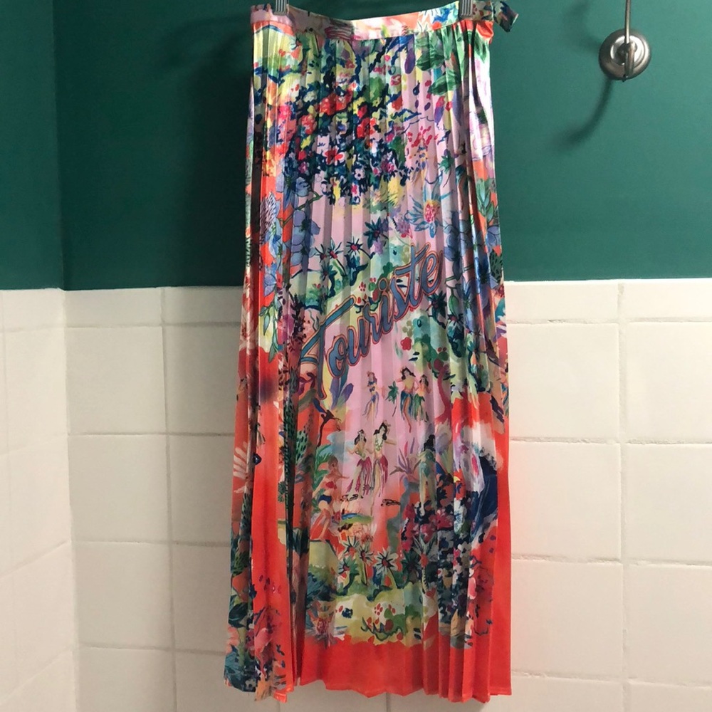 H&M maxi skirt.